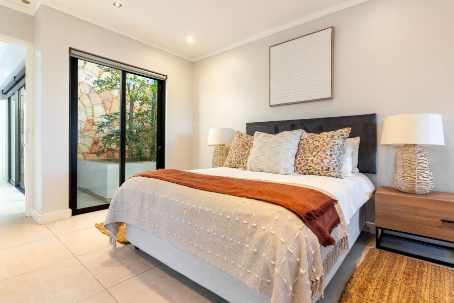 To Let 4 Bedroom Property for Rent in Stonehurst Mountain Estate Western Cape